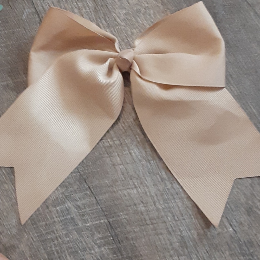 Hair bow
